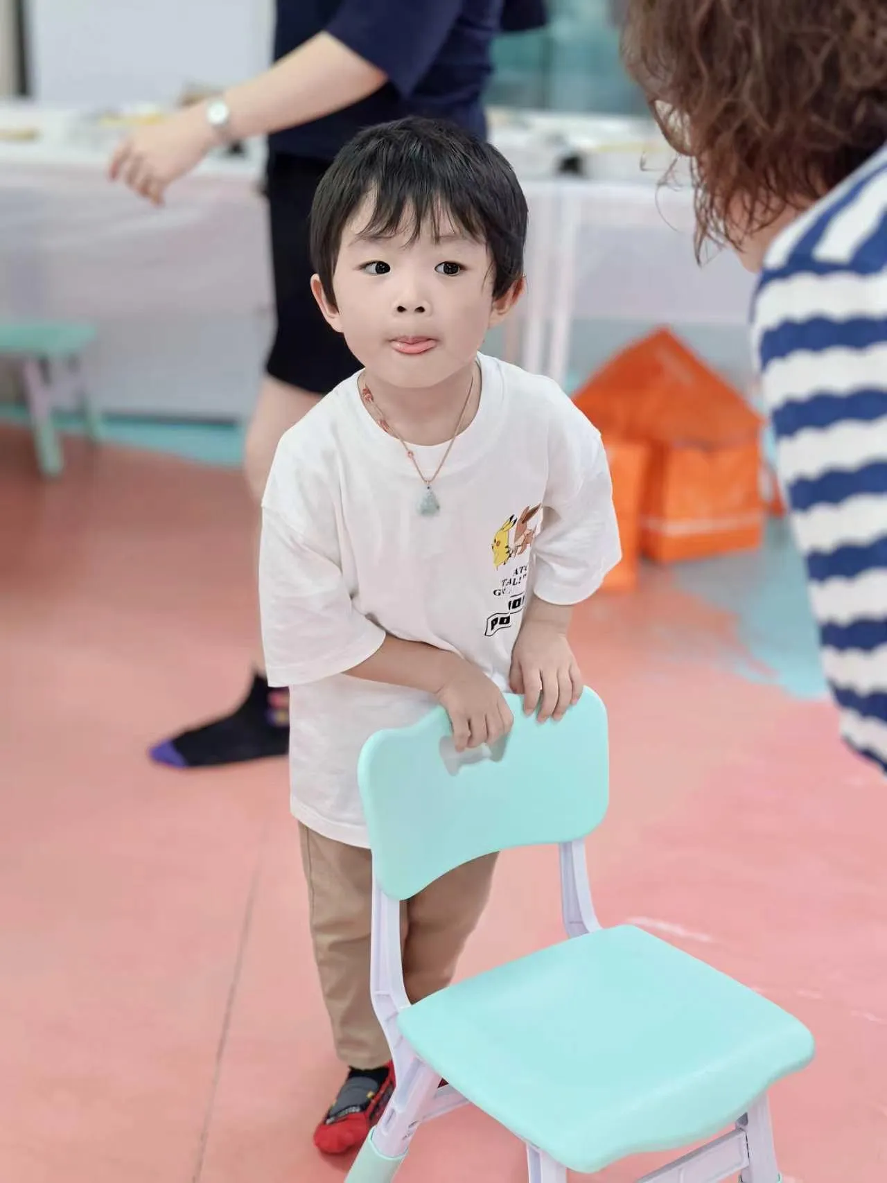 幼兒於Kidstation北角分店學行