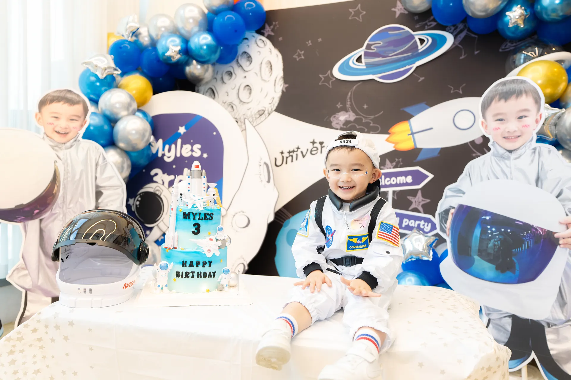 Themed backdrop